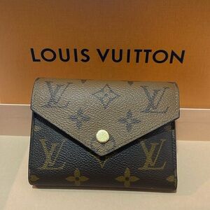Louis Vuitton Victorine Wallet